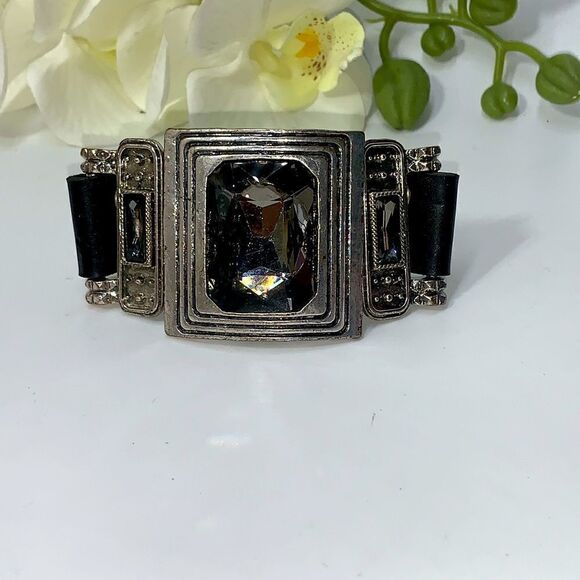 Fashion Bracelet  - Picture 1 of 4